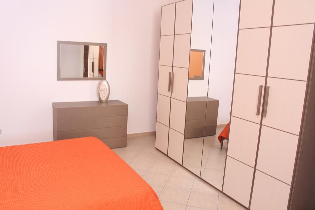 Case Vacanze Orlando Trappeto  Luaran gambar