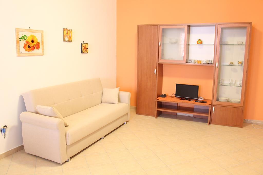 Case Vacanze Orlando Trappeto  Luaran gambar